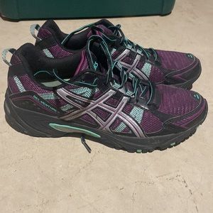 Women’s Asics Sneakers